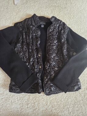 Focus 2000 Women's Black Quilted Jacket
